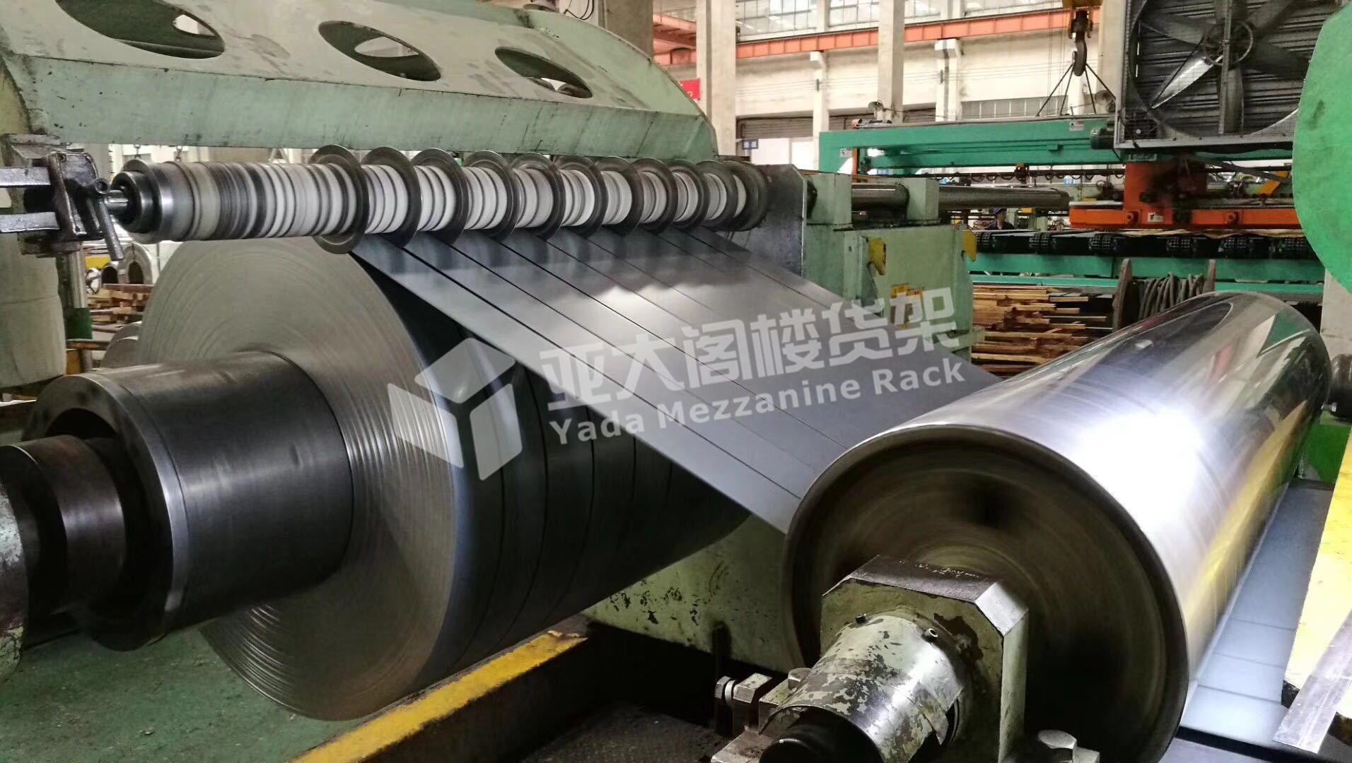 倉儲(chǔ)貨架廠家